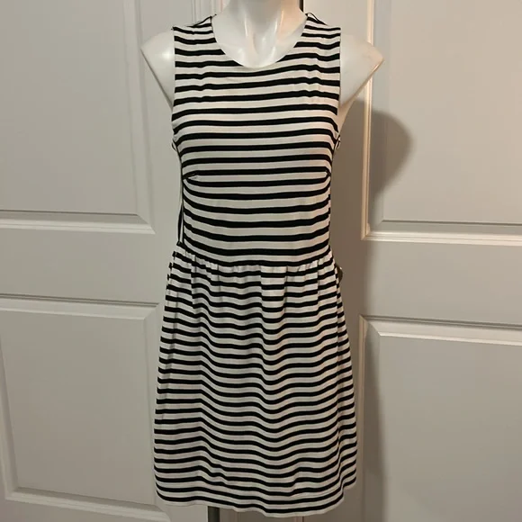 Madewell Dress - Picture 2 of 10